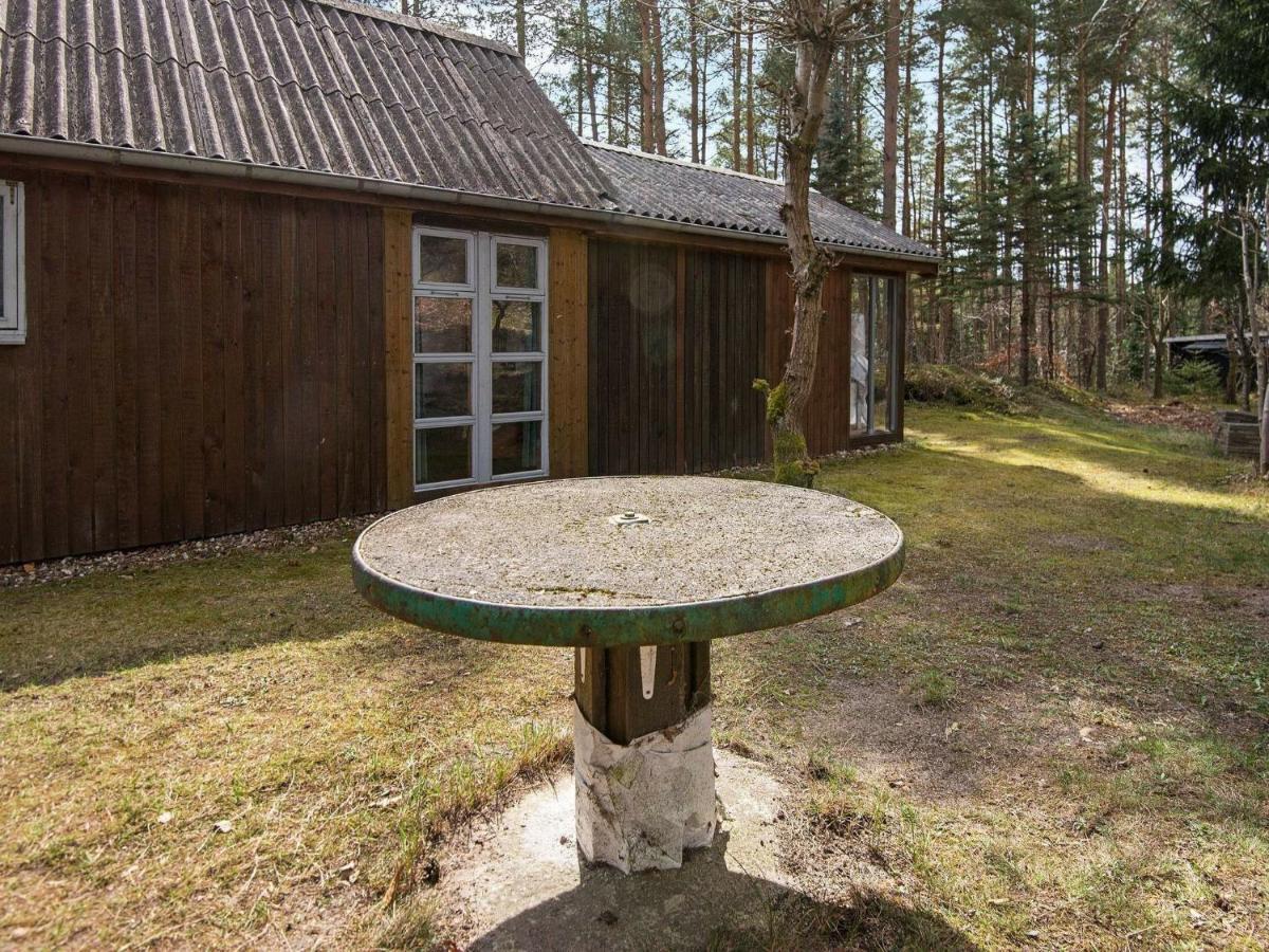 7 Person Holiday Home In Kolind Chambre photo